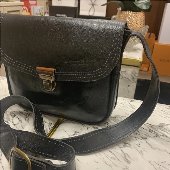 LORIANO TOLIANI Black Hand Crafted Leather Messenger Bag - Picture 4 of 16